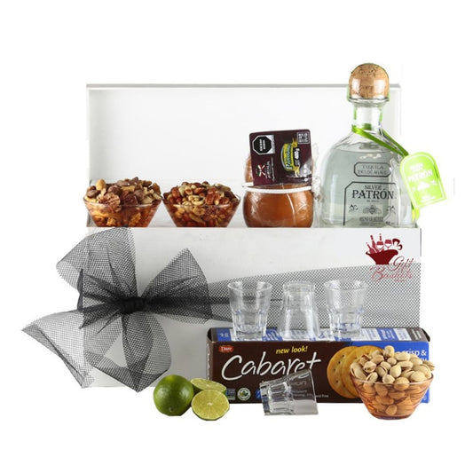 Incredible gift with Tequila Silver Patrón, Cheese and Assorted Snacks