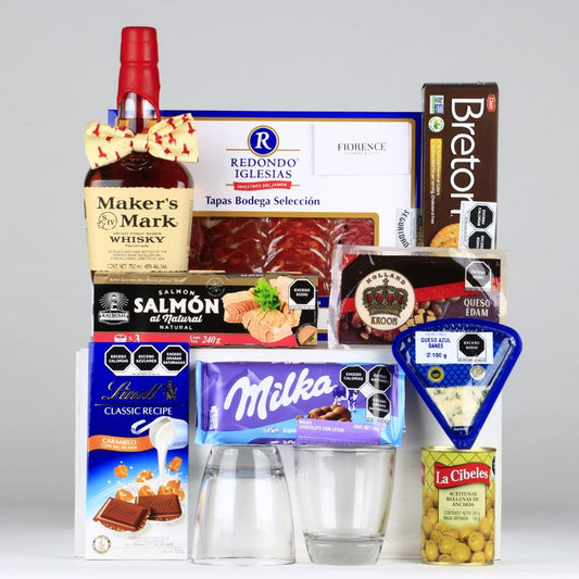 Gourmet Gift with Whisky, Bread and More