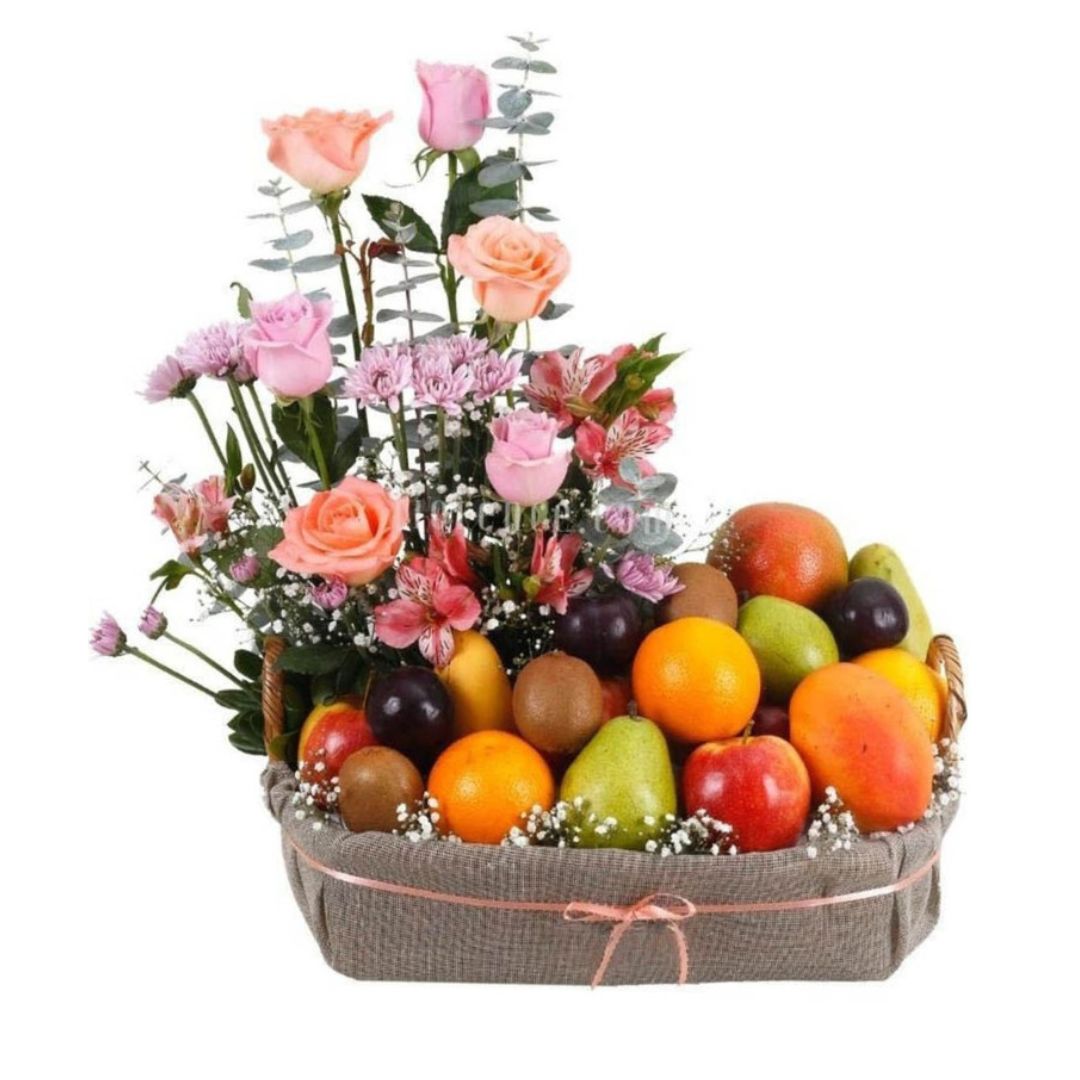 Fruits and Flowers Arrangement - Giftbaskets México